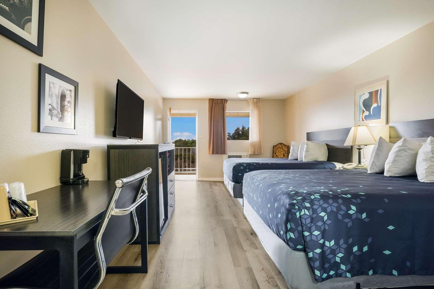 Americas Best Value Inn Refugio Экстерьер фото