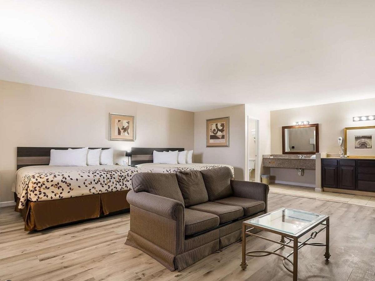 Americas Best Value Inn Refugio Экстерьер фото